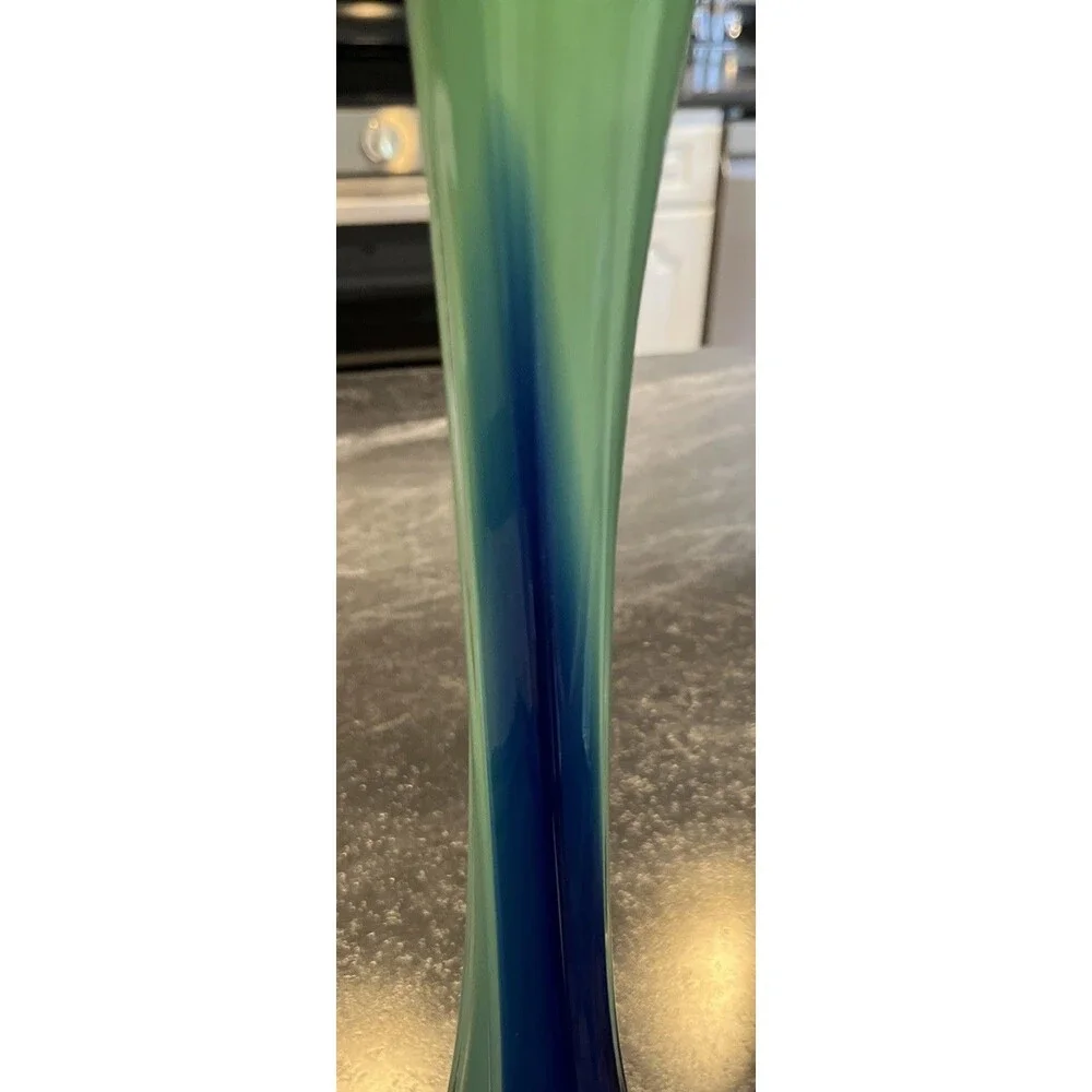 VNTG hand blown “Jack in the Pulpit” art glass vases MCM set of 2 swung glass ￼